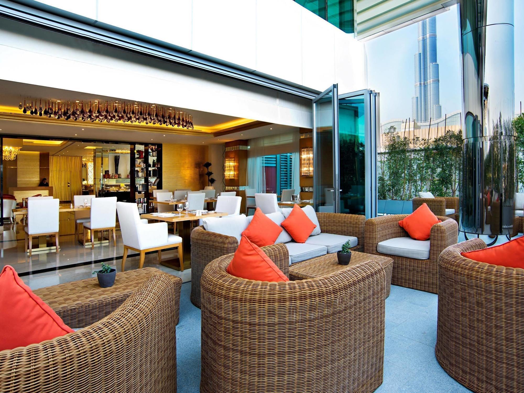 迪拜购物中心街达玛克酒店 外观 照片